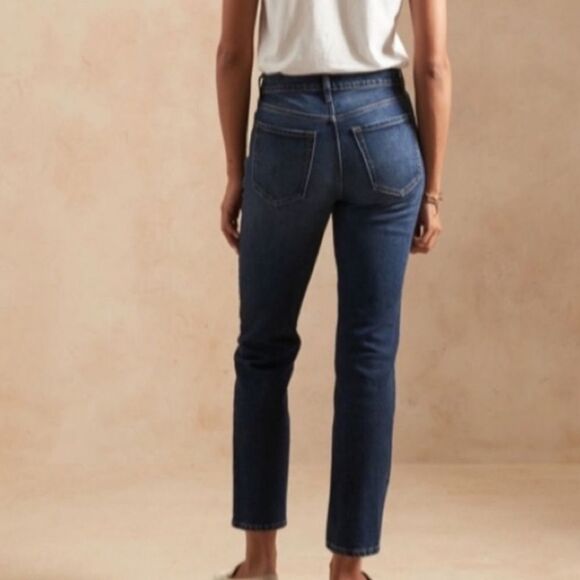 Banana Republic Women's Straight Vail Blue Denim Jeans - Picture 3 of 16